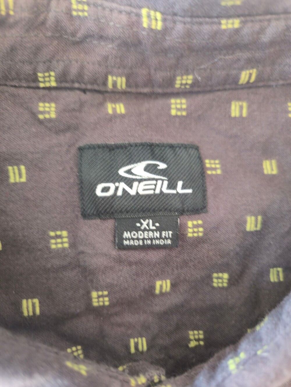 O'Neill Men's Modern Fit Short Sleeve Button-Up Shirt XL - Picture 2 of 6